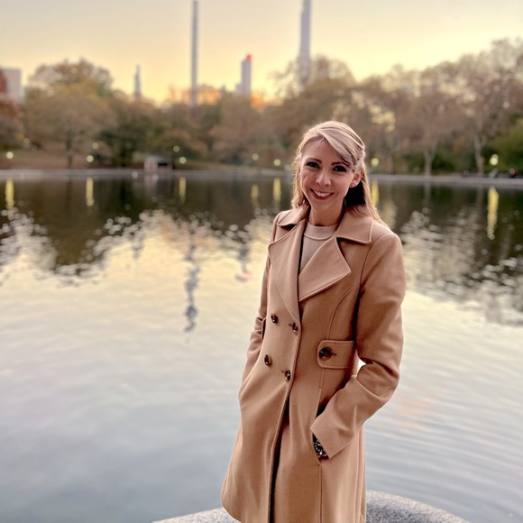 Meet your Posher! - Picture 1 of 1